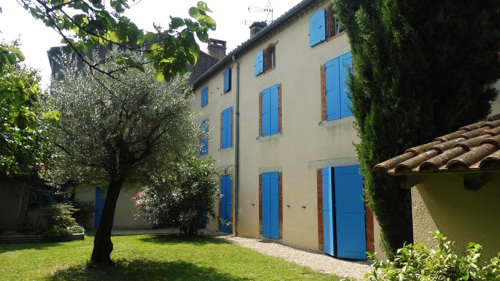Le Numero 4 ! Labruguière Buitenkant foto