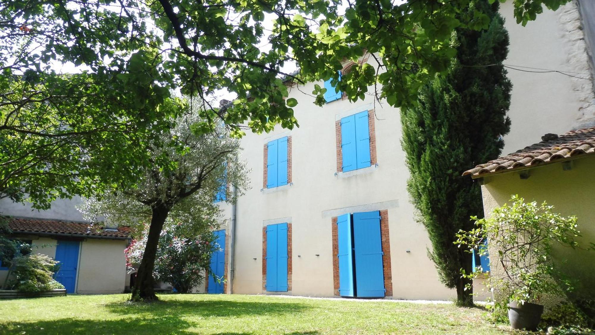 Le Numero 4 ! Labruguière Buitenkant foto